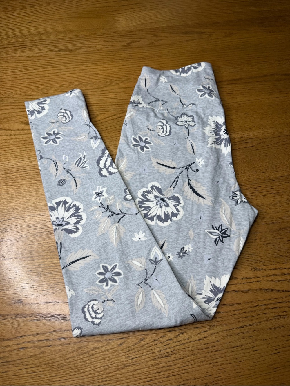 Old Navy Gray Floral Girls' Leggings